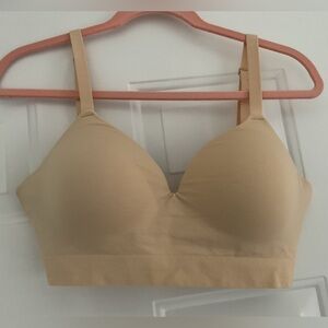 NWOT Body and Bra Beige supportive comfort bra size large